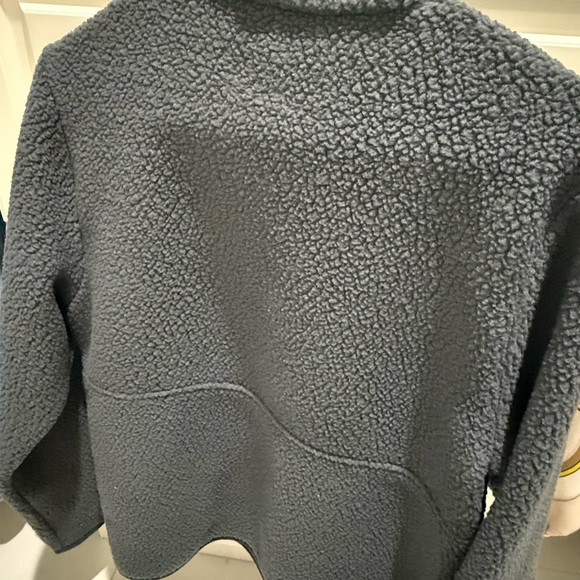 Patagonia women's retro pile marsupial fleece pullover never worn NWOT - Picture 5 of 8